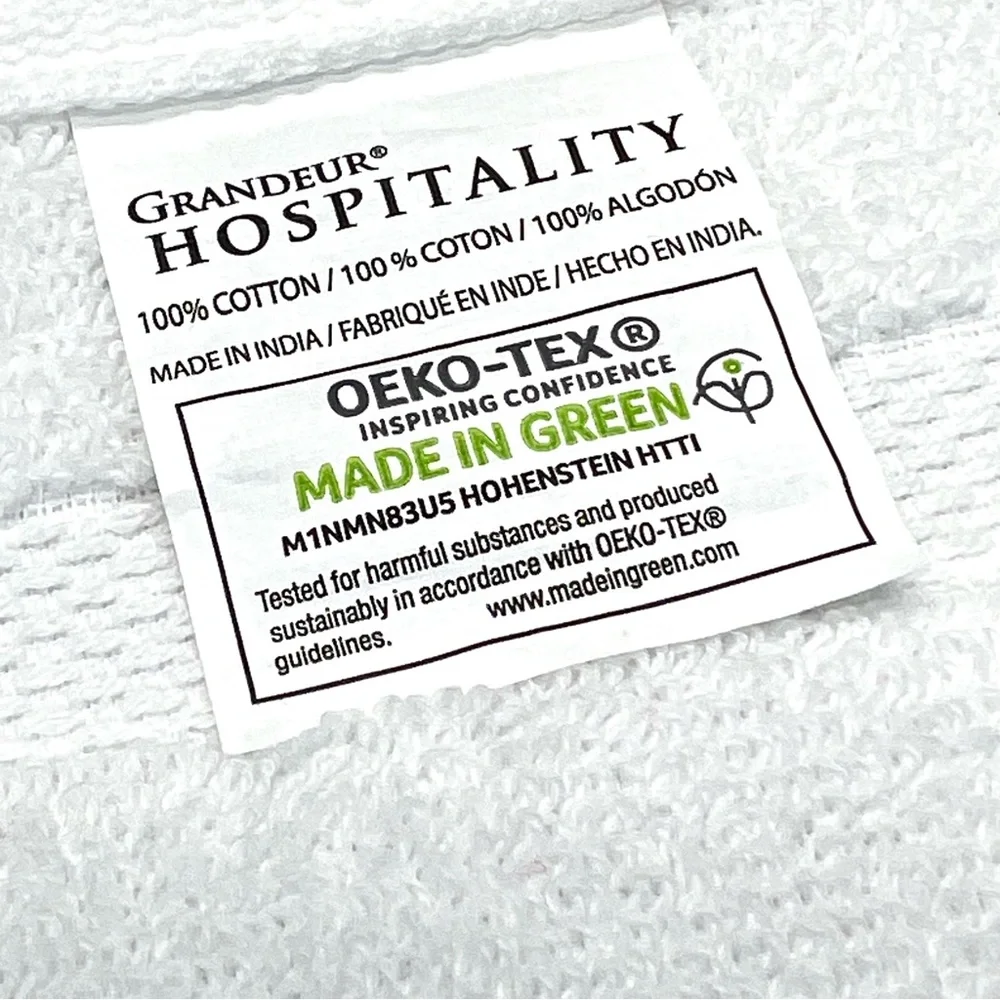 Wash Cloths - White Set of (5) Like New